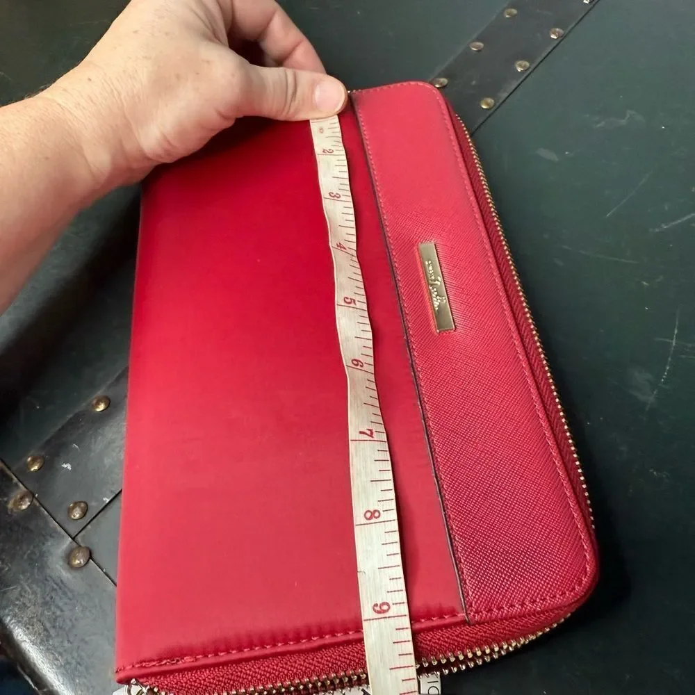 Simply Noelle Red Wristlet Wallet New With Tags